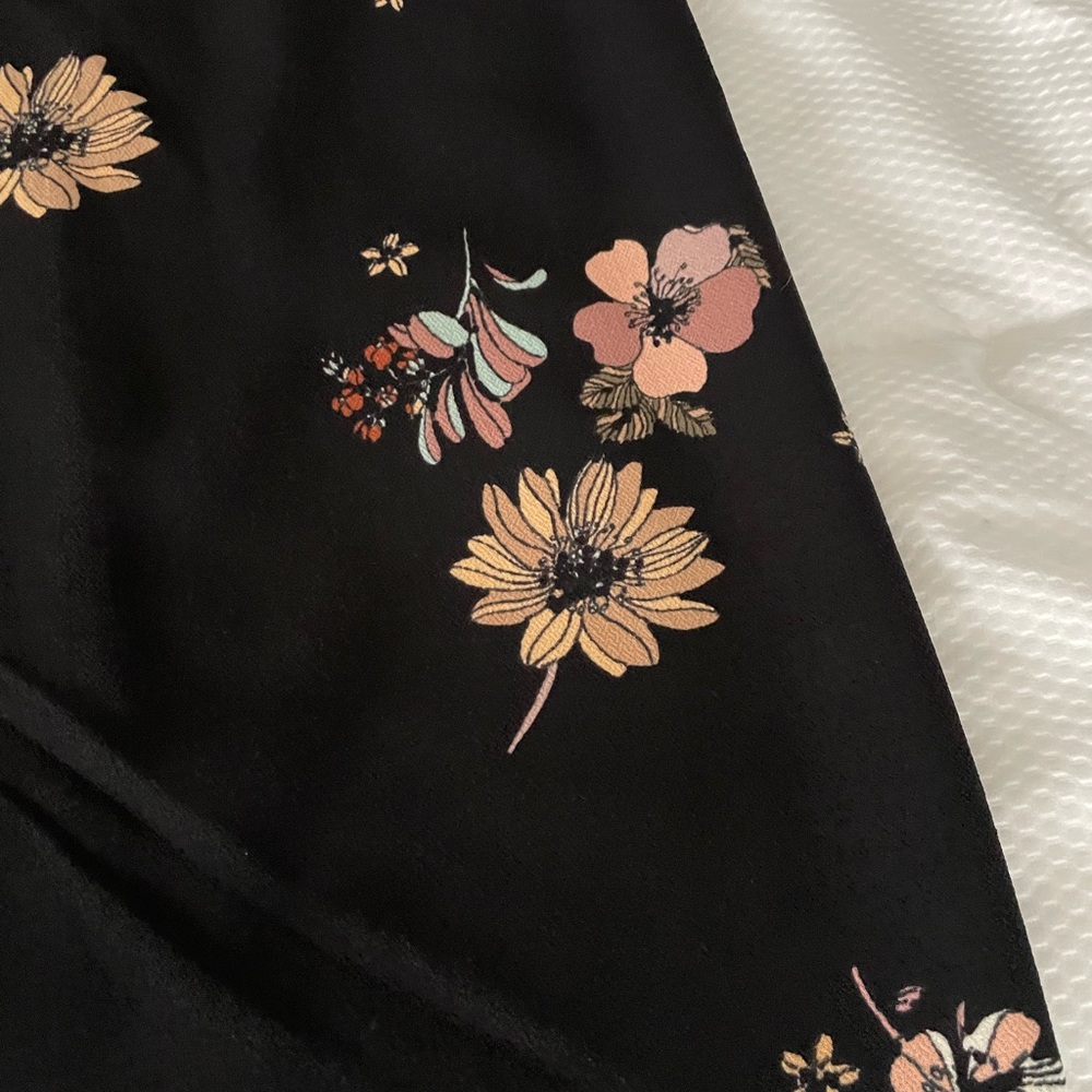 Floral midi skirt - Picture 2 of 8
